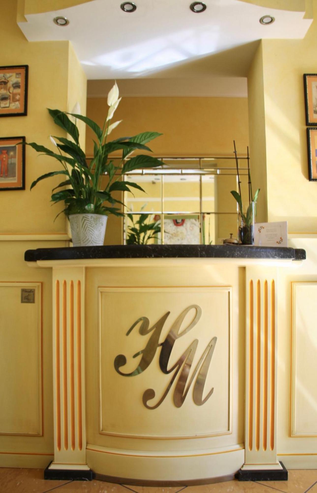 Hotel Matteotti Verceil Extérieur photo