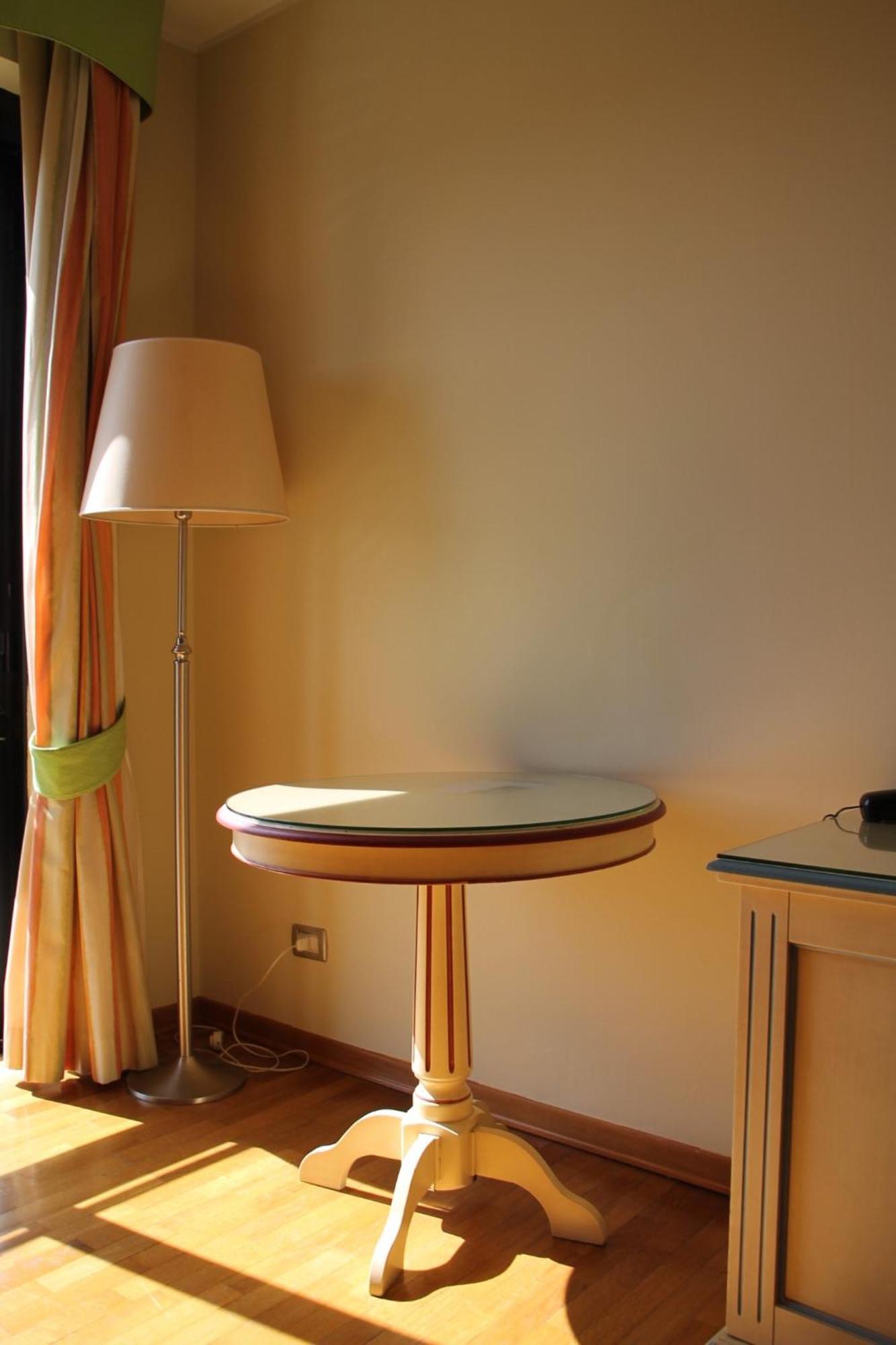 Hotel Matteotti Verceil Extérieur photo