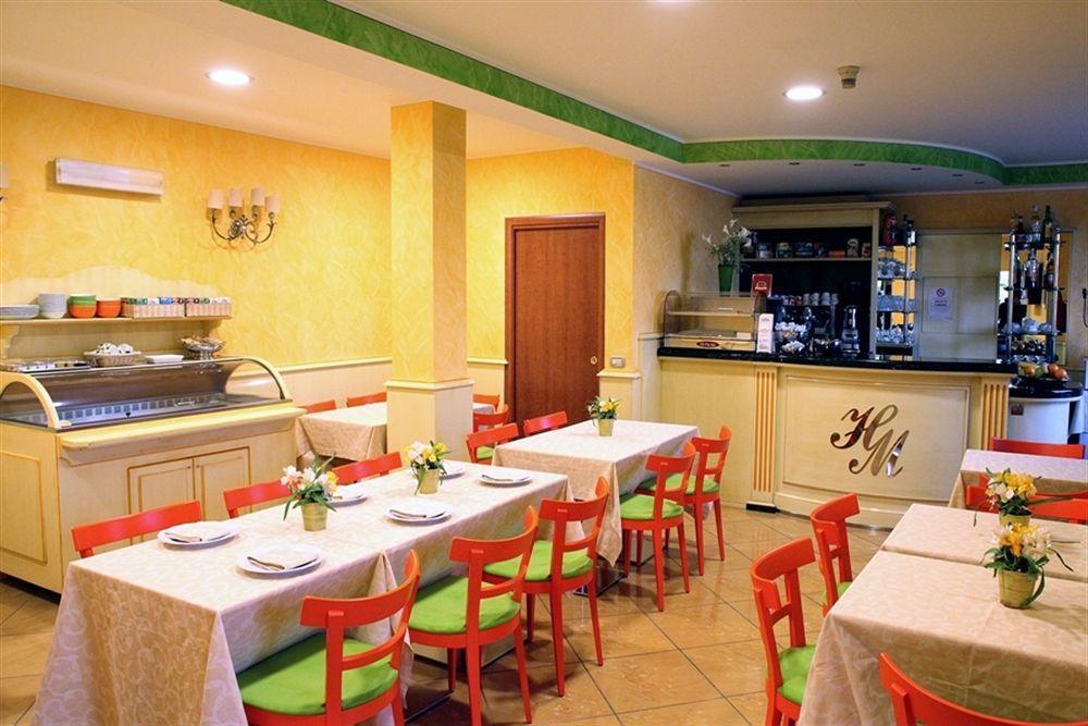 Hotel Matteotti Verceil Extérieur photo